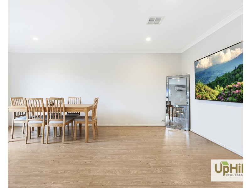 14 Honeybrook Lane, Clyde VIC 3978