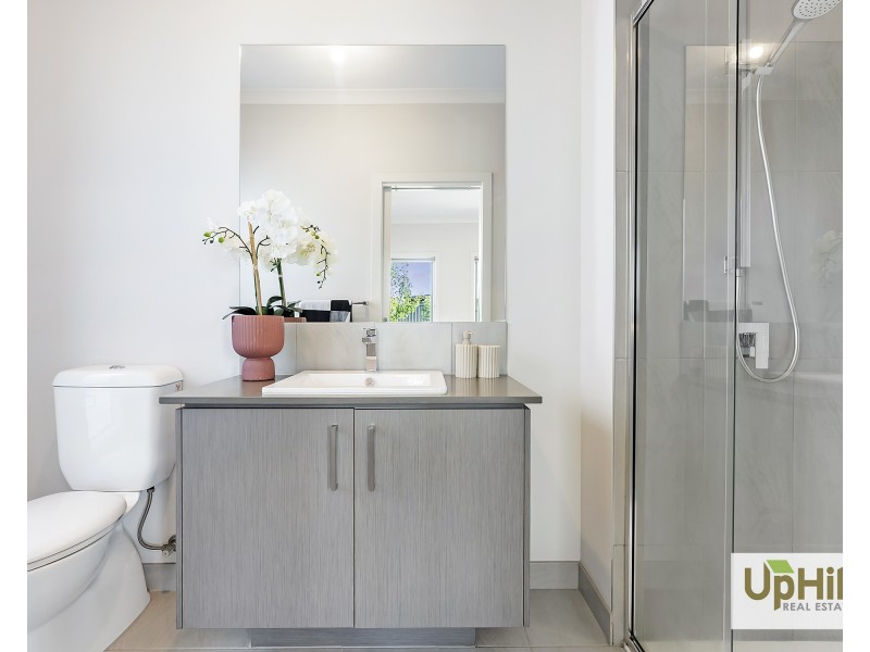 7 Yaralla Circuit, Clyde VIC 3978