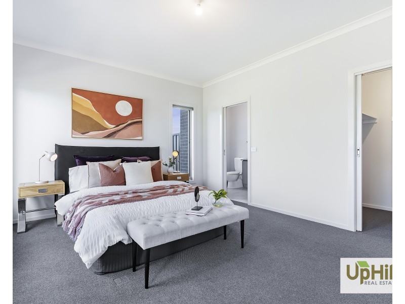 7 Yaralla Circuit, Clyde VIC 3978