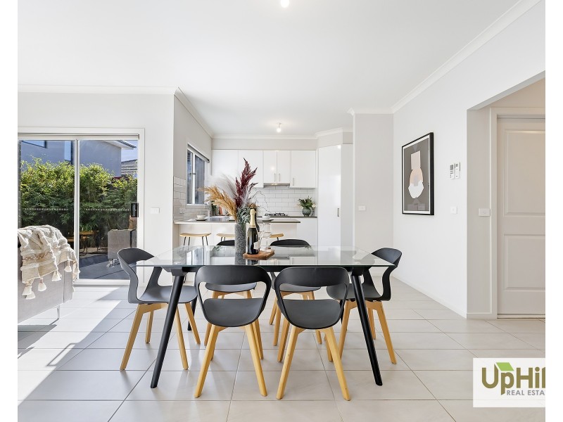 7 Yaralla Circuit, Clyde VIC 3978