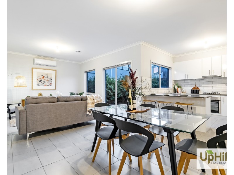 7 Yaralla Circuit, Clyde VIC 3978