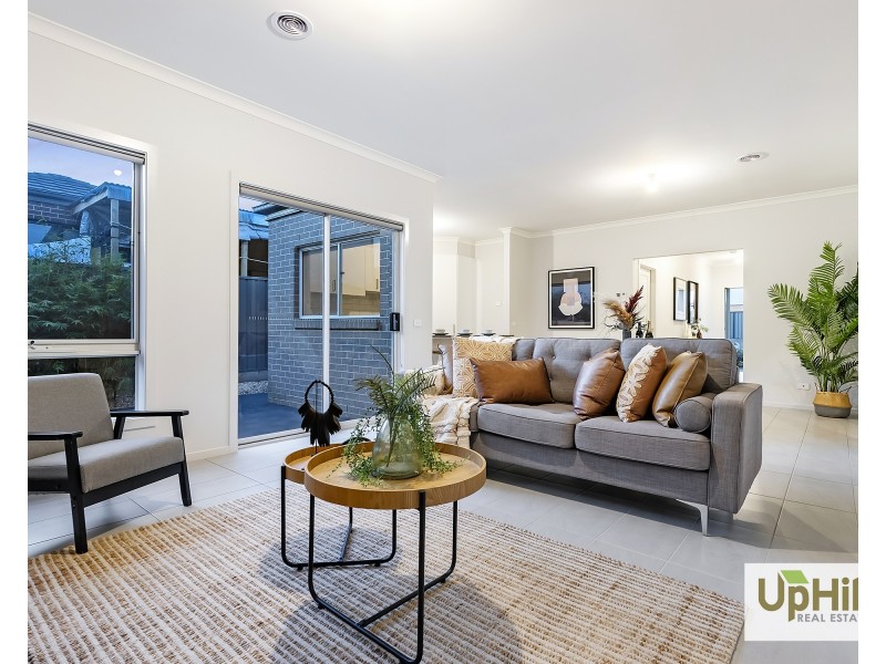 7 Yaralla Circuit, Clyde VIC 3978