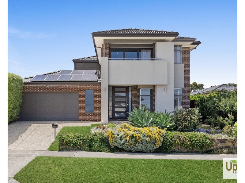 62 Como Parade, Clyde North VIC 3978