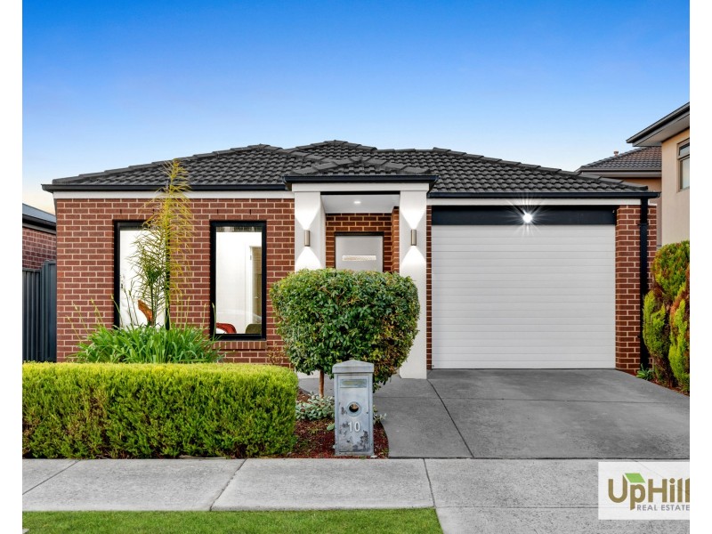 10 Rupert Street, Cranbourne East VIC 3977