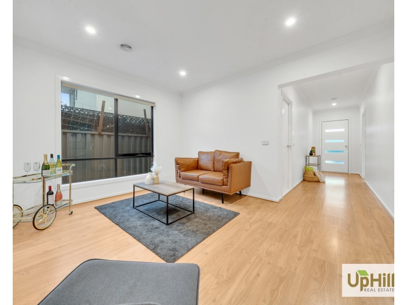 10 Rupert Street, Cranbourne East VIC 3977