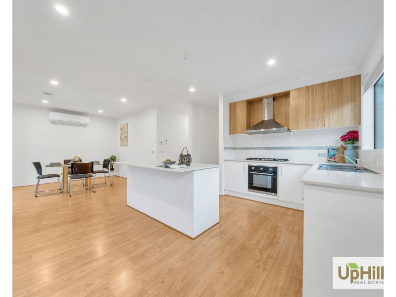 10 Rupert Street, Cranbourne East VIC 3977