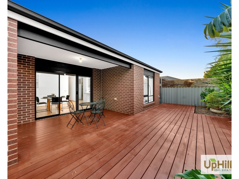 10 Rupert Street, Cranbourne East VIC 3977