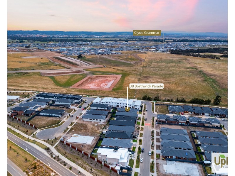 38 Borthwick Parade, Clyde North VIC 3978
