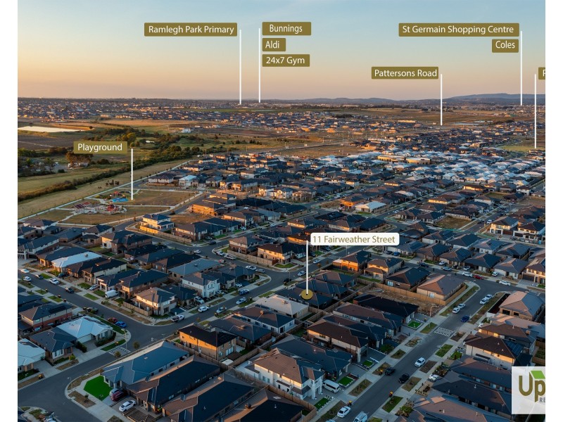 11 Fairweather Street, Clyde VIC 3978