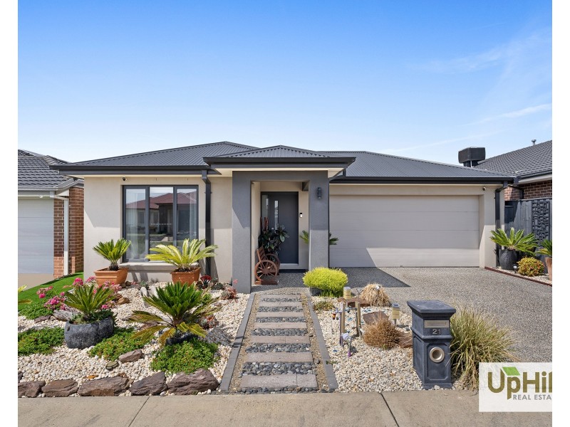 21 Blackhazel Crescent, Clyde North VIC 3978