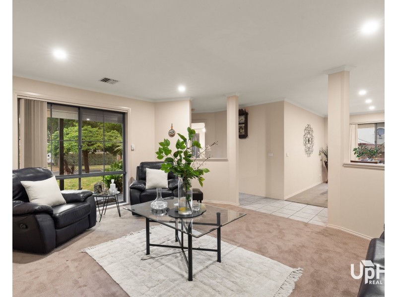 1 Apple Blossom Court, Narre Warren South VIC 3805