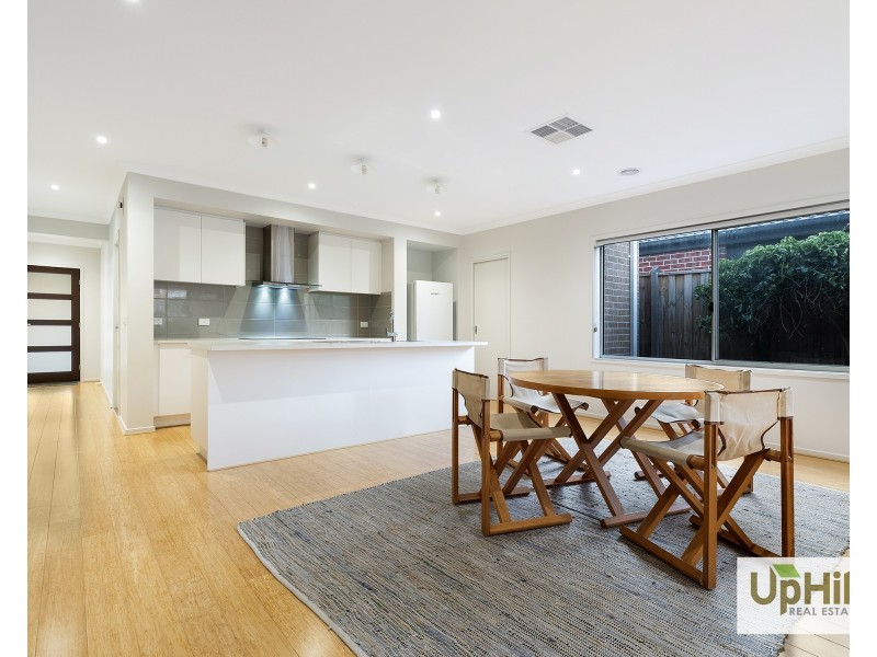 11 Guernsey Street, Clyde North VIC 3978