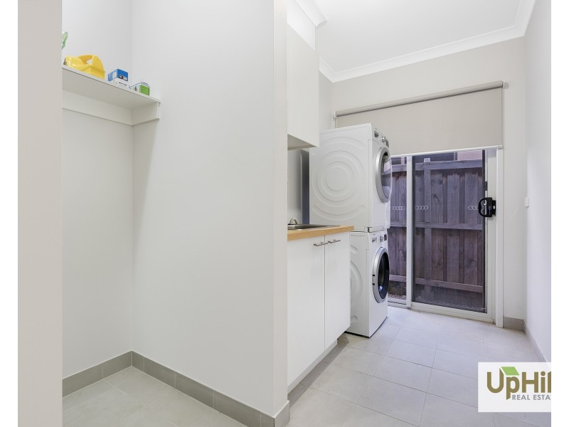 11 Guernsey Street, Clyde North VIC 3978