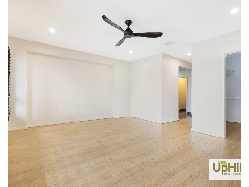 14 Pegasus Road, Cranbourne West VIC 3977