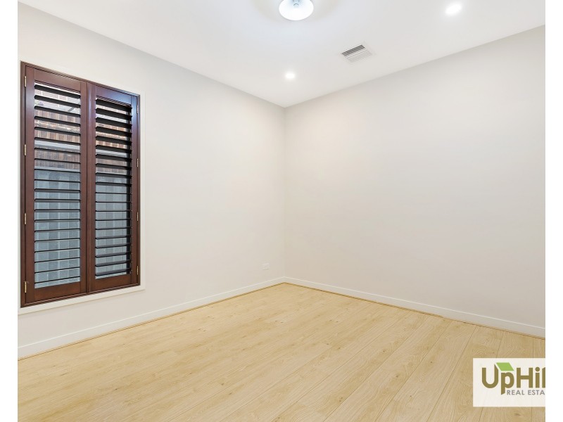 14 Pegasus Road, Cranbourne West VIC 3977