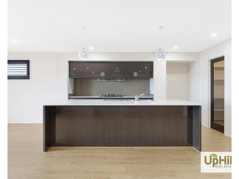 14 Pegasus Road, Cranbourne West VIC 3977