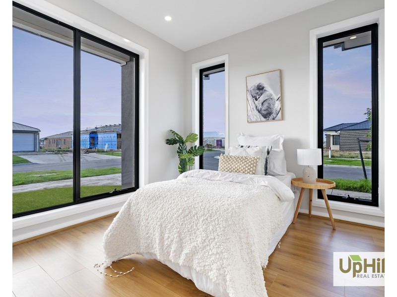 6  Kamet Street, Clyde VIC 3978