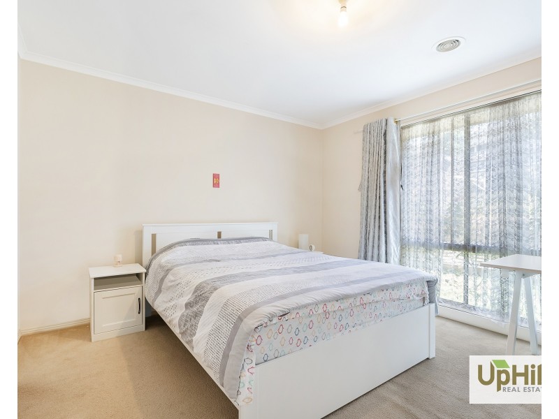 16 Burlington Chase, Hampton Park VIC 3976