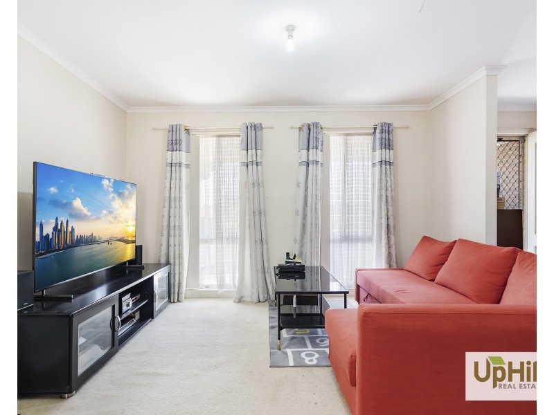 16 Burlington Chase, Hampton Park VIC 3976