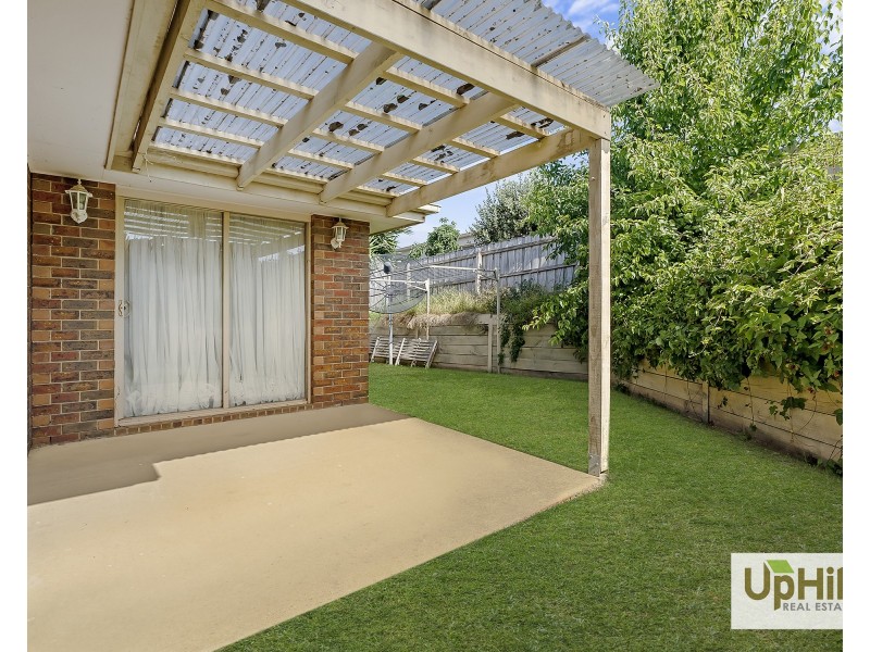 16 Burlington Chase, Hampton Park VIC 3976