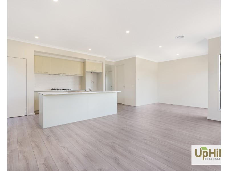54 Pompei Street, Clyde VIC 3978