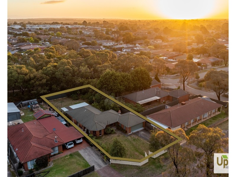 7 Tasman Court, Carrum Downs VIC 3201