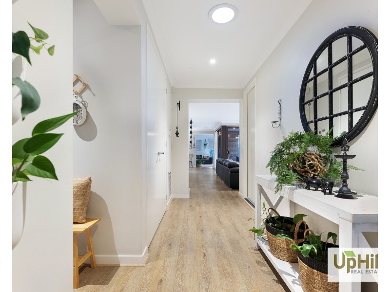 13 Bellario Circuit, Clyde North VIC 3978