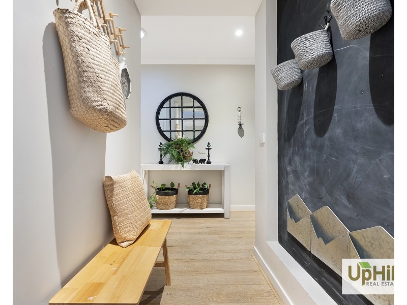 13 Bellario Circuit, Clyde North VIC 3978