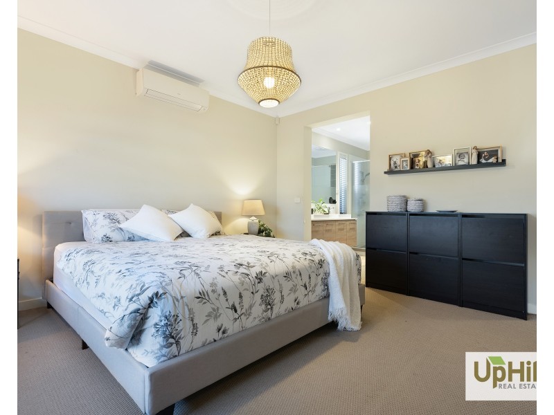 13 Bellario Circuit, Clyde North VIC 3978