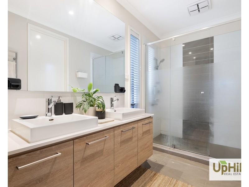 13 Bellario Circuit, Clyde North VIC 3978