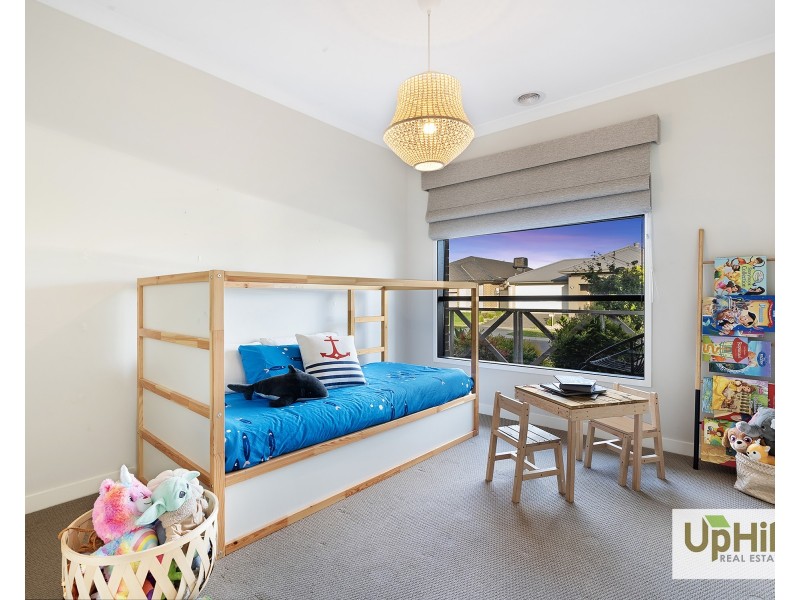 13 Bellario Circuit, Clyde North VIC 3978