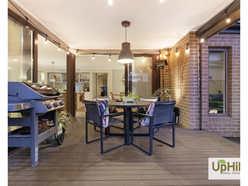 13 Bellario Circuit, Clyde North VIC 3978