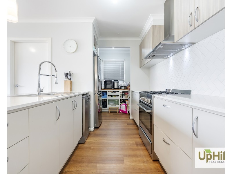 6 Mississippi Avenue, Clyde VIC 3978