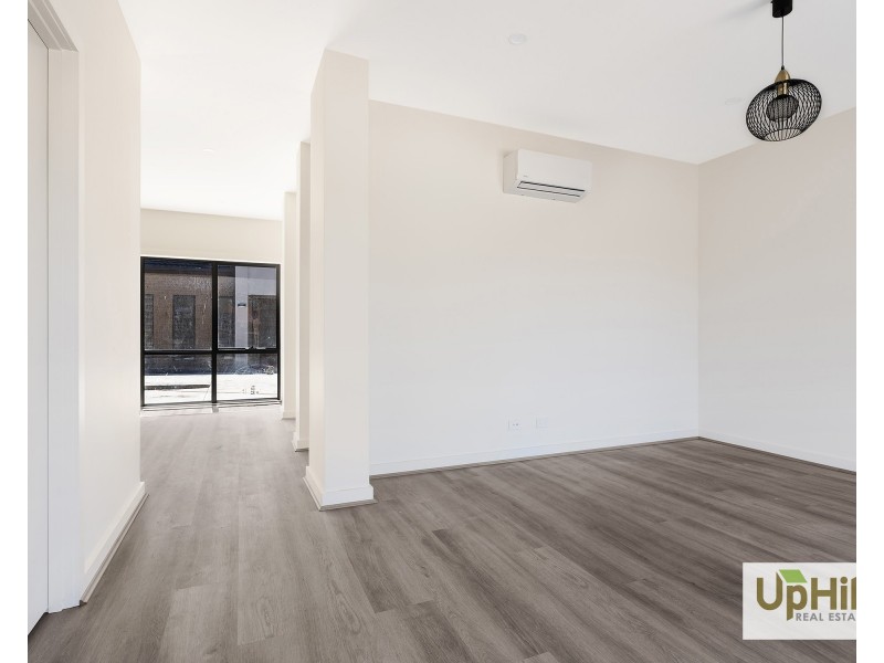 1/14 Summerlea Road, Narre Warren VIC 3805