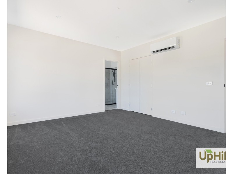 1/14 Summerlea Road, Narre Warren VIC 3805