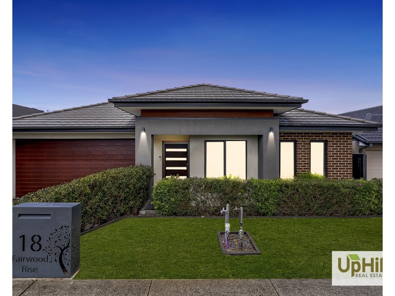 18 Fairwood Rise, Officer VIC 3809
