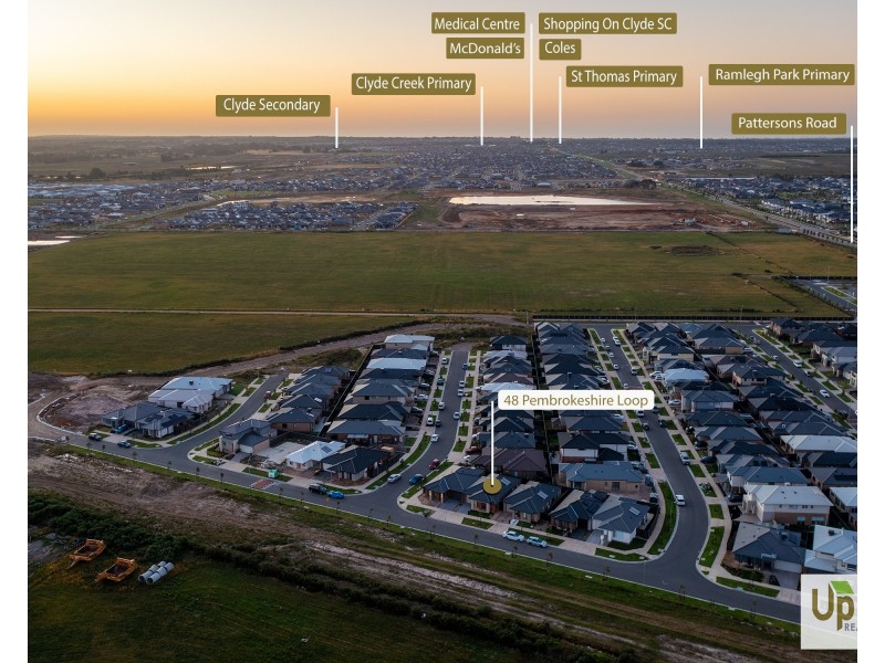 48 Pembrokeshire Loop, Clyde VIC 3978