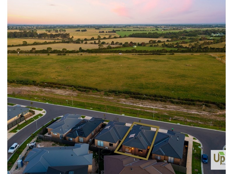 48 Pembrokeshire Loop, Clyde VIC 3978