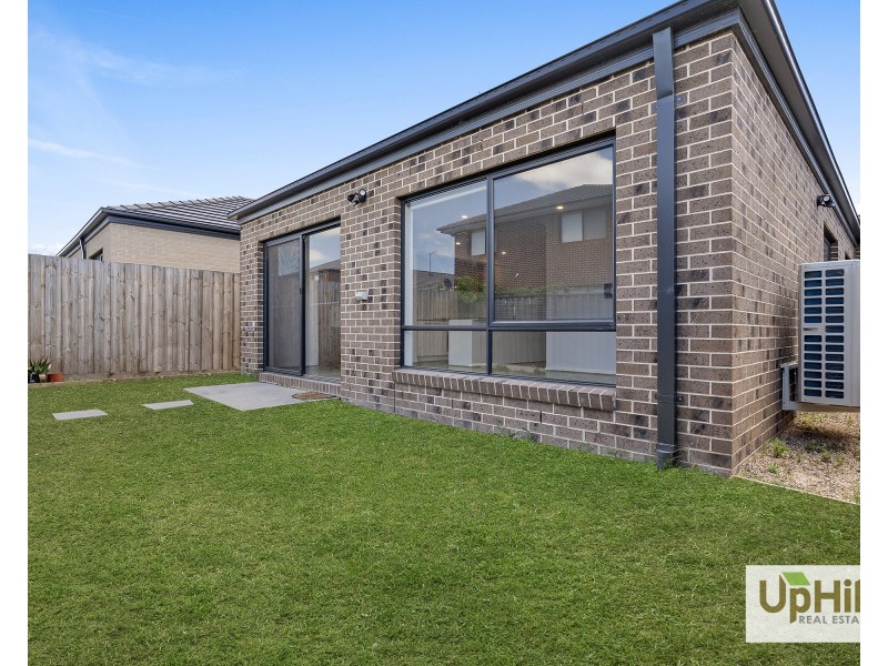 12A Bonette Circuit, Narre Warren South VIC 3805