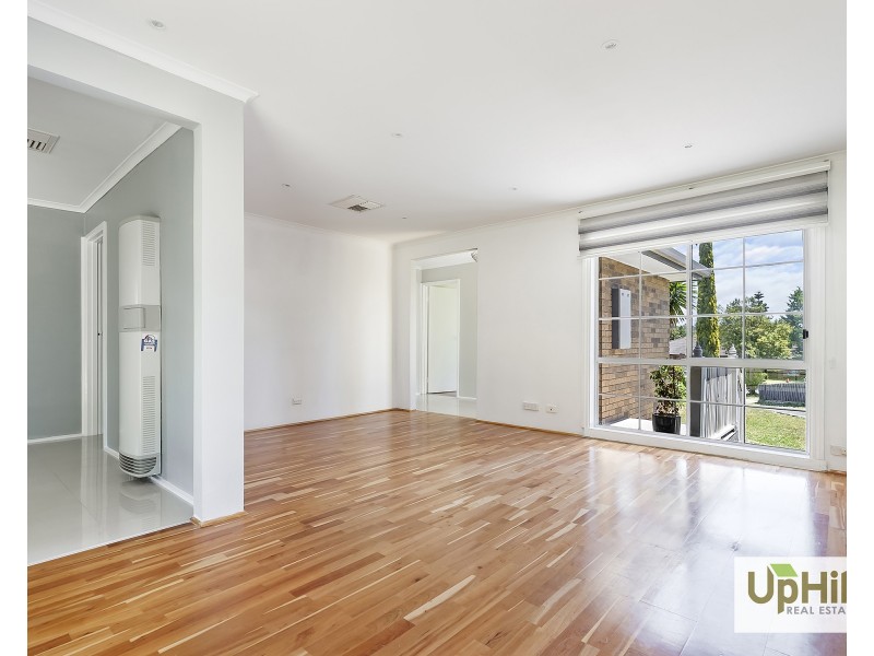4 Greenmount Close, Narre Warren VIC 3805