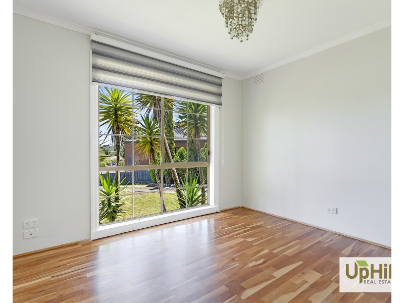 4 Greenmount Close, Narre Warren VIC 3805