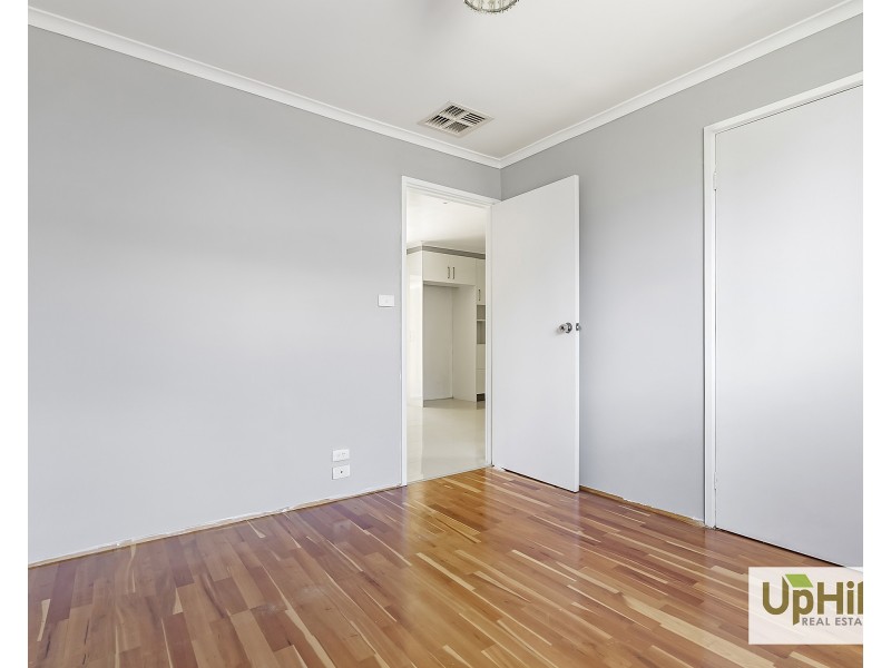 4 Greenmount Close, Narre Warren VIC 3805