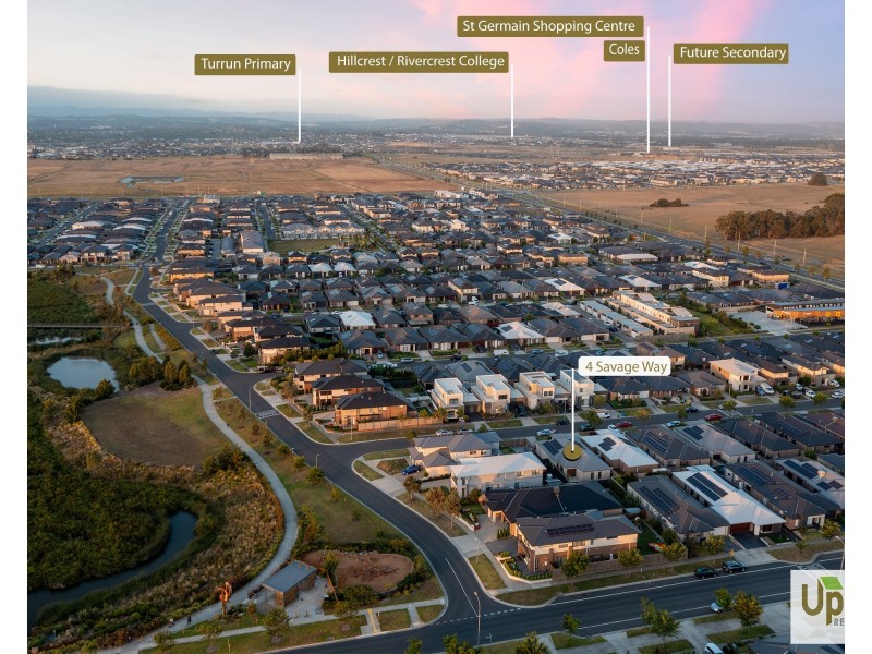 4 Savage Way, Clyde North VIC 3978