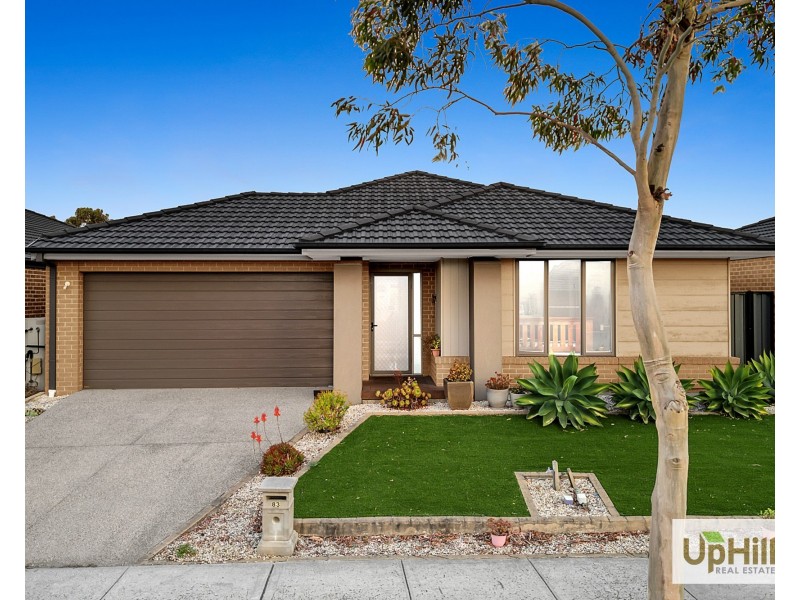 83 Selandra Boulevard, Clyde North VIC 3978