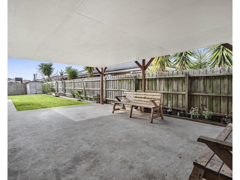 14 Silvergum place, Cranbourne VIC 3977