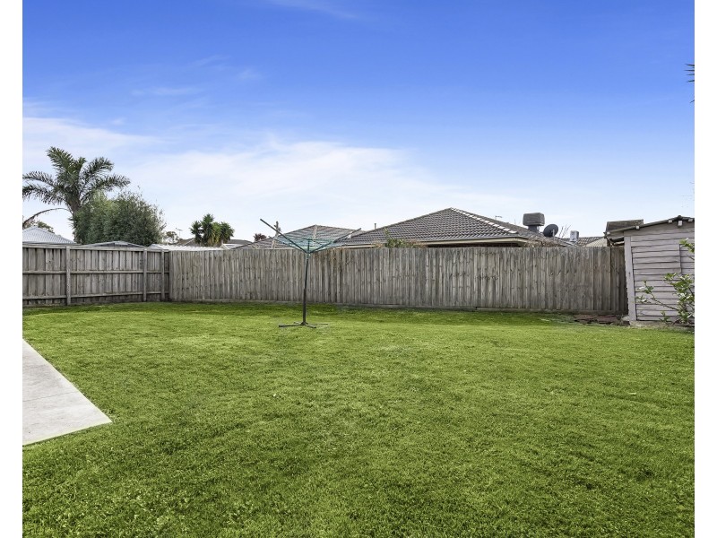 14 Silvergum place, Cranbourne VIC 3977