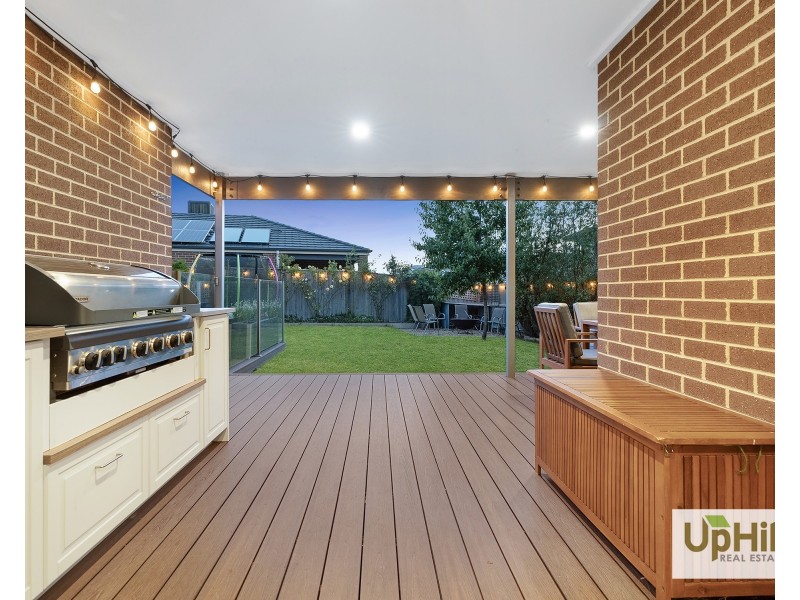 67 Swindale Way, Clyde North VIC 3978