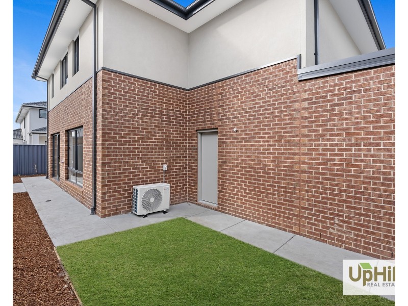 6 Newcastle Road, Clyde VIC 3978