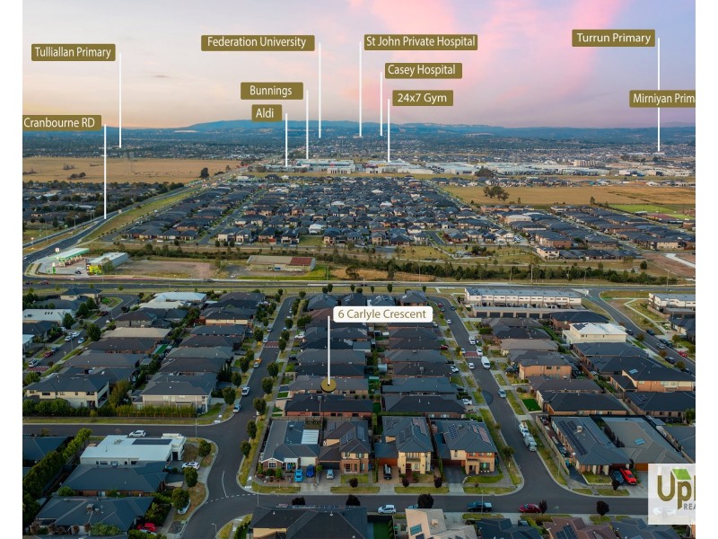 6 Carlyle Crescent, Clyde North VIC 3978