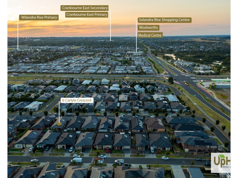 6 Carlyle Crescent, Clyde North VIC 3978